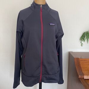 Patagonia Cross Trek Fleece Jacket sz M grey w/burgundy zippers great condition